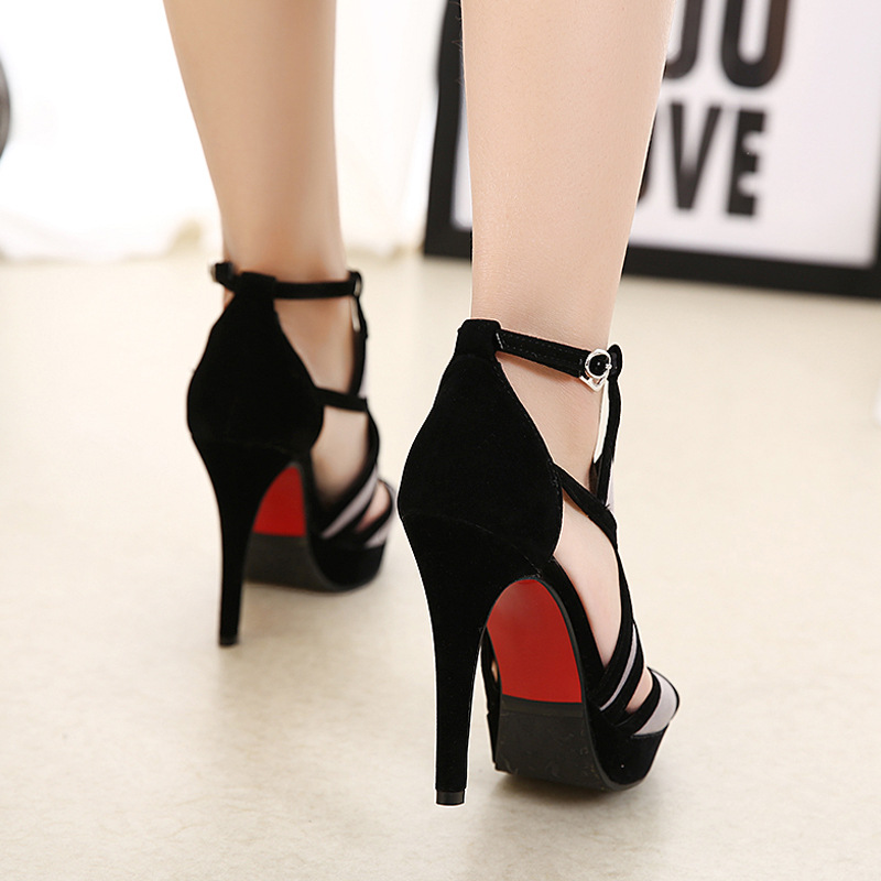 유럽풍 플록 버클 스트랩 컬러 매칭 속이 빈 얇은 굽  - Wide Fit Heels 리뷰 및 가격